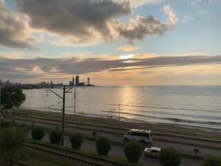 Отель Batumi Hotel R&M Батуми-1