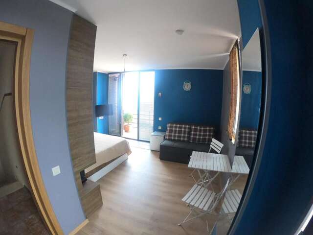 Отель Batumi Hotel R&M Батуми-12