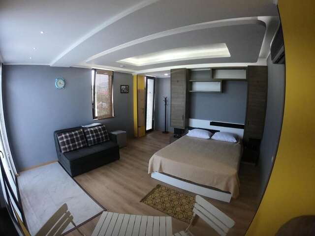 Отель Batumi Hotel R&M Батуми-15