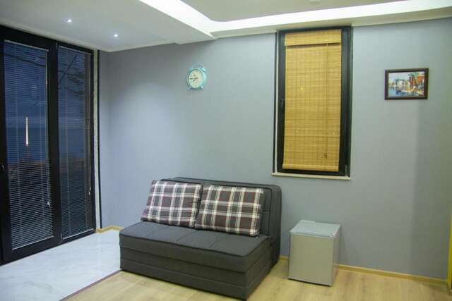 Отель Batumi Hotel R&M Батуми-5